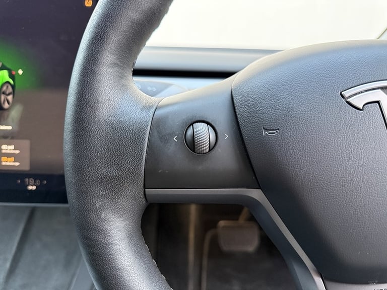2022 Tesla Model 3 (Dual Motor) Long Range Saloon 4dr Electric Auto 4WDE (346 ps) Saloon Electric...