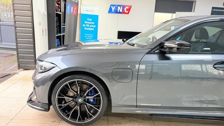 2021 BMW 3 Series 330e M Sport 4dr Step Auto SALOON PETROL/ELECTRIC Automatic