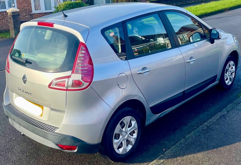 Renault Scenic 💦💧1.6 16v VVT Bizu Facelift model 110 bhp Hpi clear Great car (2011 11)