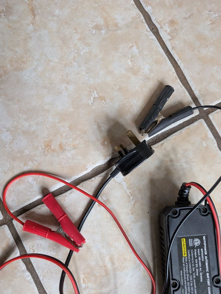 Car battery charger maintainer 