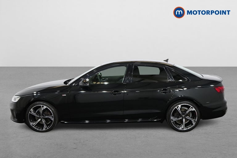 2023 Audi A4 35 TFSI Black Edition 4dr S Tronic Saloon Petrol Automatic