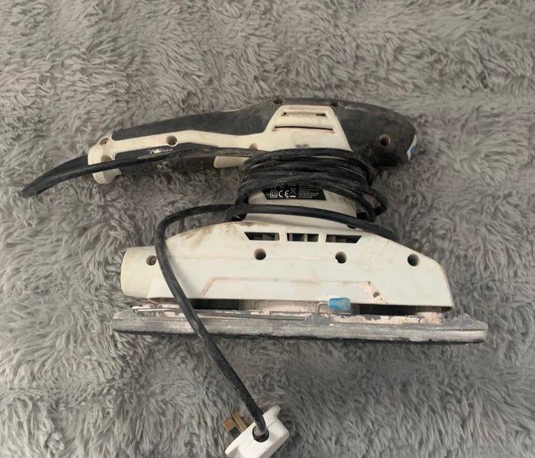 1/2 sheet 240v sander 