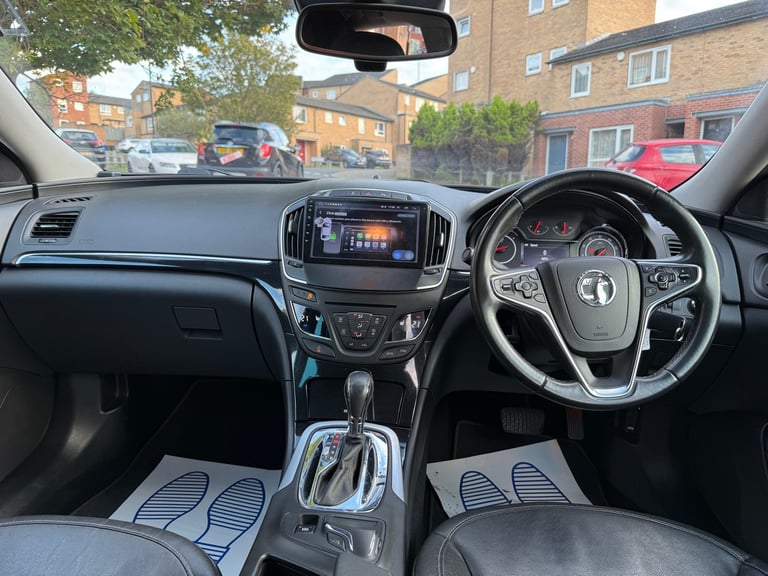 VAUXHALL INSIGNIA Tourer (ELITE NAV) 2.0 diesel, Estate, Full Service History- Timing belt replaced