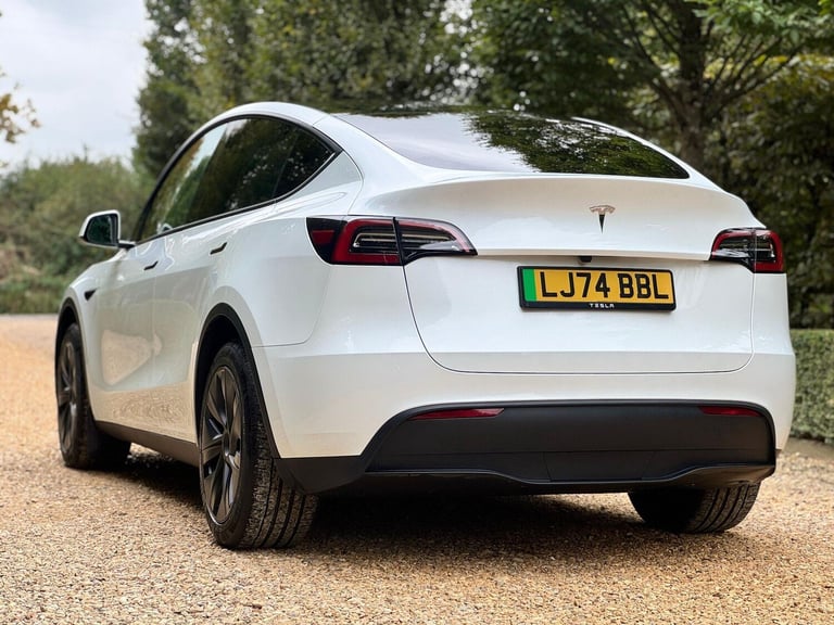 2025 Tesla Model Y Long Range RWD 5dr Auto MPV ELECTRIC Automatic