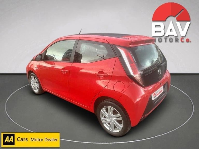 2015 Toyota Aygo x-pression 1.0VVTI - New MOT - Only 59000 miles