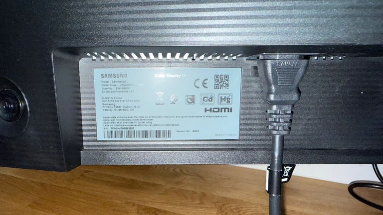 Samsung 24” Monitors