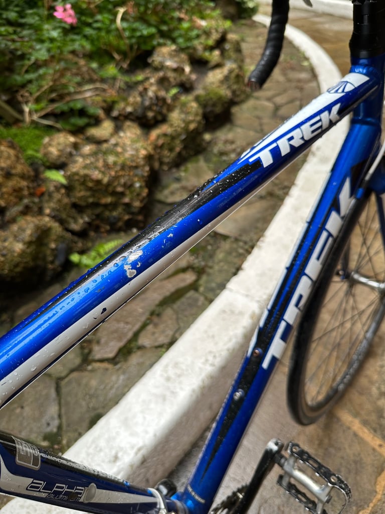 Trek Alpha 1.1 – 56cm Frame | Lightweight Aluminium Road Bike