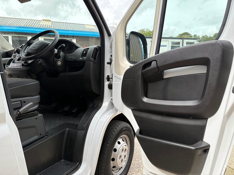 2023 Citroen Relay 2.2 BlueHDi H2 Van 140ps Enterprise Edition PANEL VAN Diesel Manual