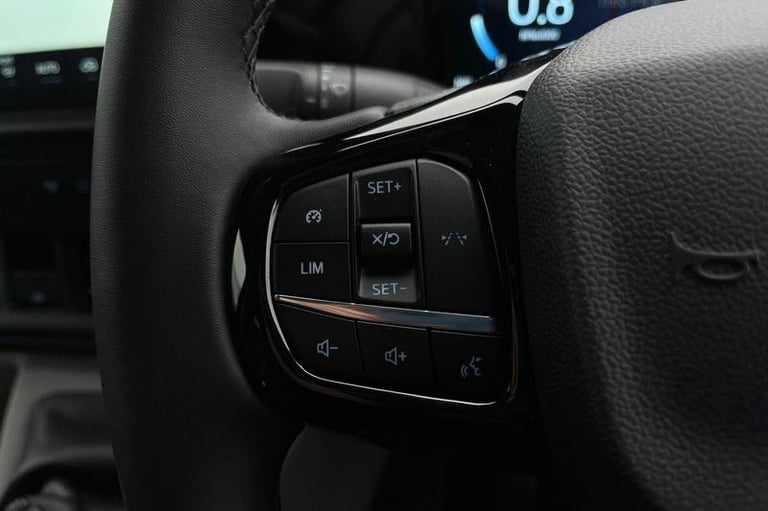 2025 Ford Transit Custom 2.0 EcoBlue 136ps H1 Double Cab Van Limited PANEL VAN DIESEL Manual