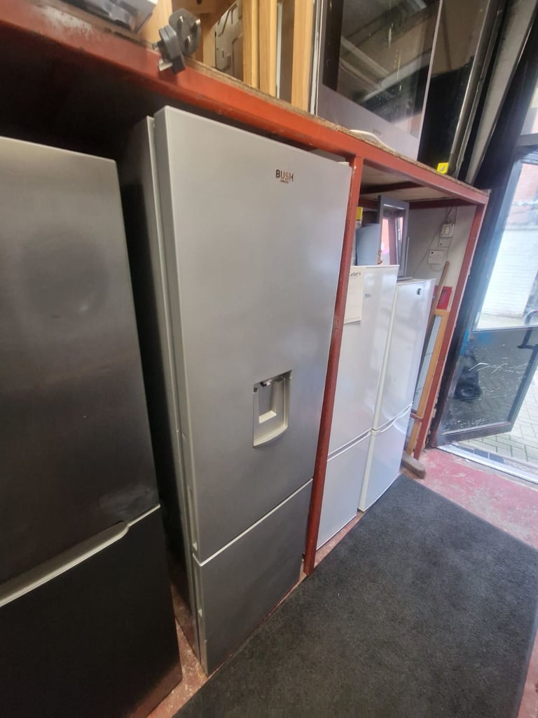  Fridge freezer 3 months warranty   Drinks dispenser   £159