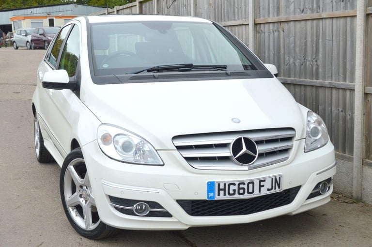 2010 Mercedes-Benz B Class B180 Sport 5dr CVT Auto MPV PETROL Automatic