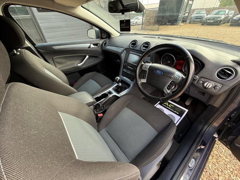 FORD MONDEO 1.6 TDCi ECOnetic Zetec Business Edition Euro 5 (s/s) 5dr 2012
