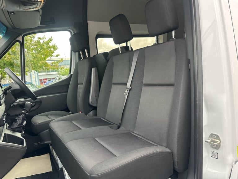 2023 Mercedes-Benz Sprinter 2.0 315 CDI Progressive Panel Van 5dr Diesel Manual LWB RWD L3 H2 Eur...