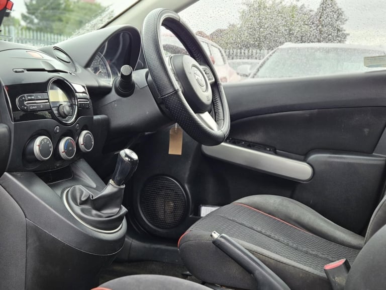Ideal first car. Cheap to run and insure MAZDA 2 1.5 Sport 2010