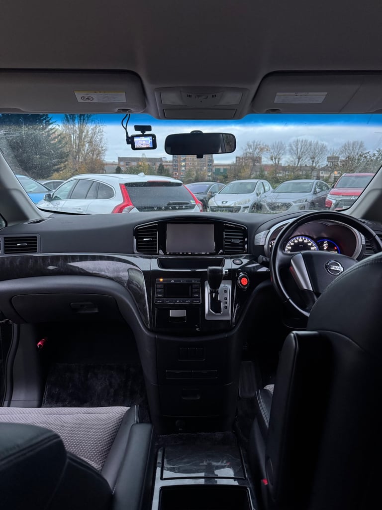 Nissan elgrand for sale