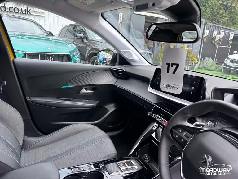 2023 Peugeot 208 1.2 PureTech Allure Premium + EAT Euro 6 (s/s) 5dr HATCHBACK Petrol Automatic