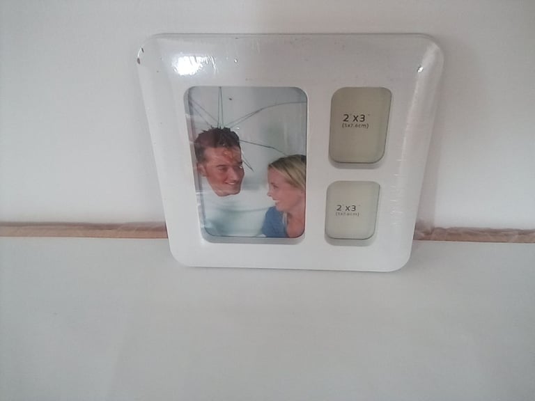 image for Brand new photo frame. Posted in hobbies.