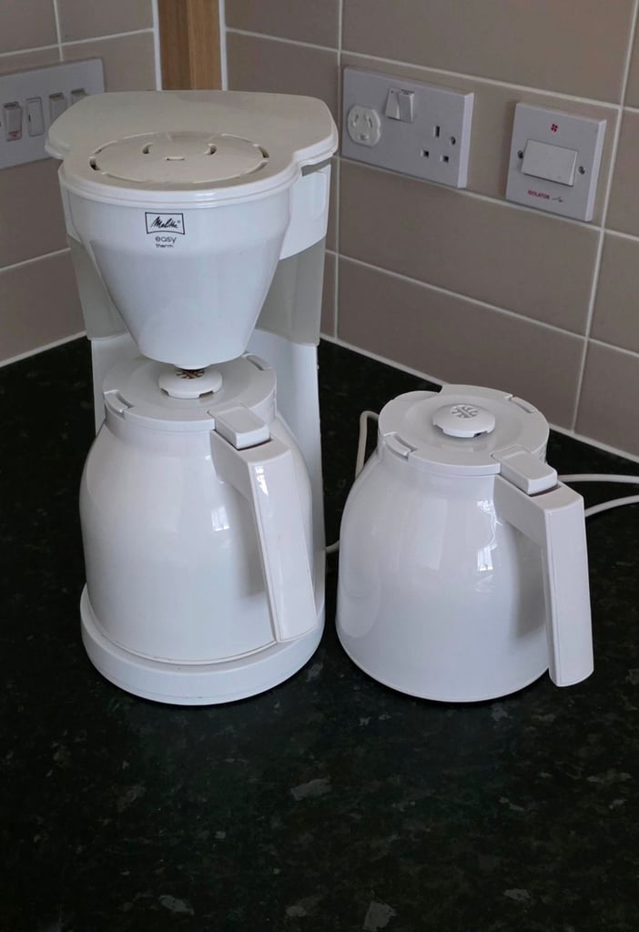 image for MELITTA Coffee Percolator Two Jugs White Great Condition Easy Therm