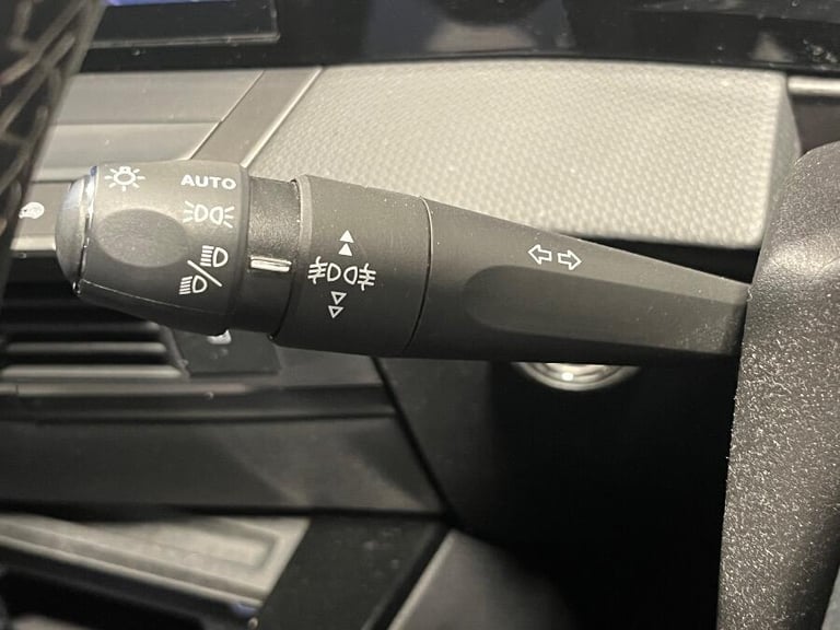 2022 Vauxhall Astra 1.2 Turbo Design Hatchback 5dr Petrol Manual Euro 6 (s/s) (130 Ps) HATCHBACK ...