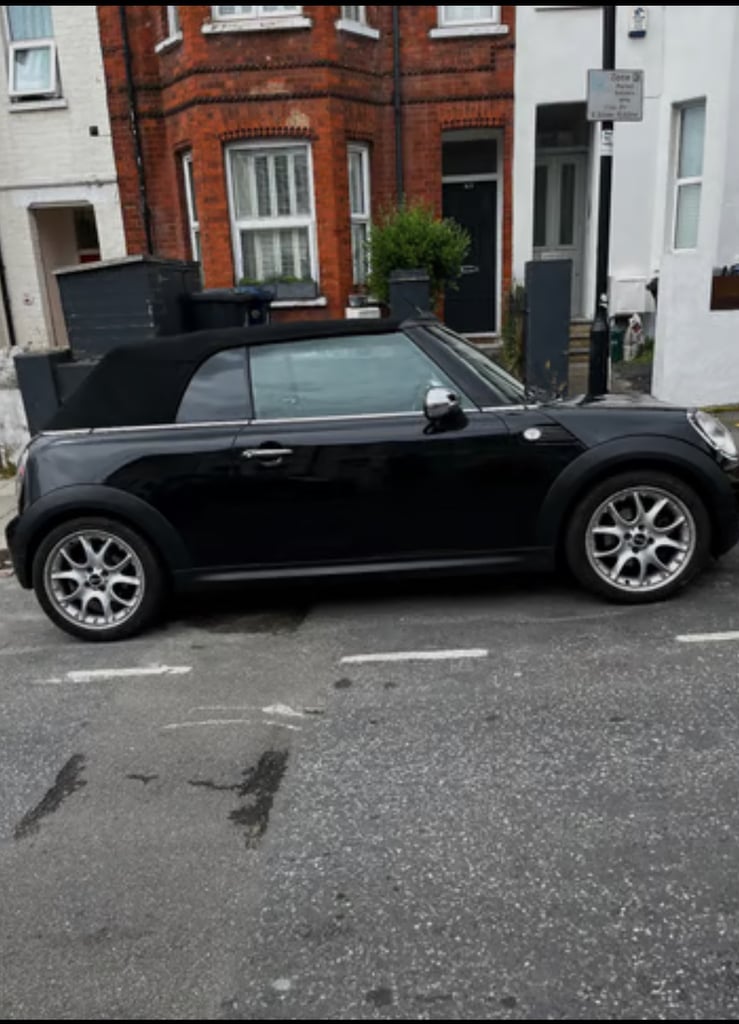 image for Mini, CONVERTIBLE, Convertible, 2009, Manual, 1598 (cc), 2 doors