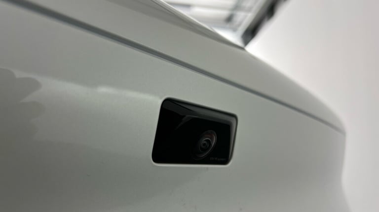 2025 Polestar Polestar 4 Polestar 4 Long range Single motor -Pilot-Plus-Privacy Glass Estate Elec...