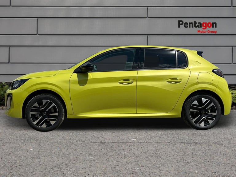  Peugeot 208 1.2 Puretech Allure Hatchback 5dr Petrol Manual Euro 6 s/s 100 Ps