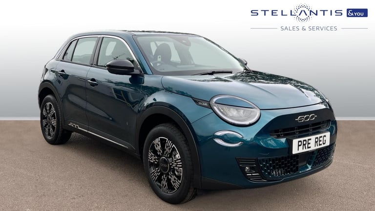 2025 Fiat 600 1.2 MHEV SUV 5dr Petrol Hybrid e-DCT Euro 6 (s/s) (136 ps) SUV Hybrid Automatic
