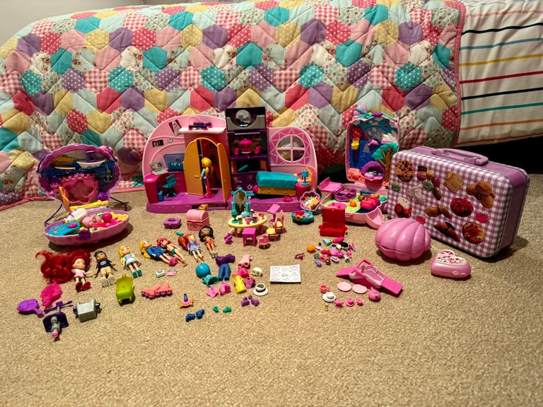 Polly pocket bundle Gumtree