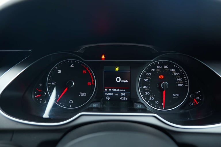 2014 Audi A4 2.0 A4 S Line TDI 4dr Saloon Diesel Manual