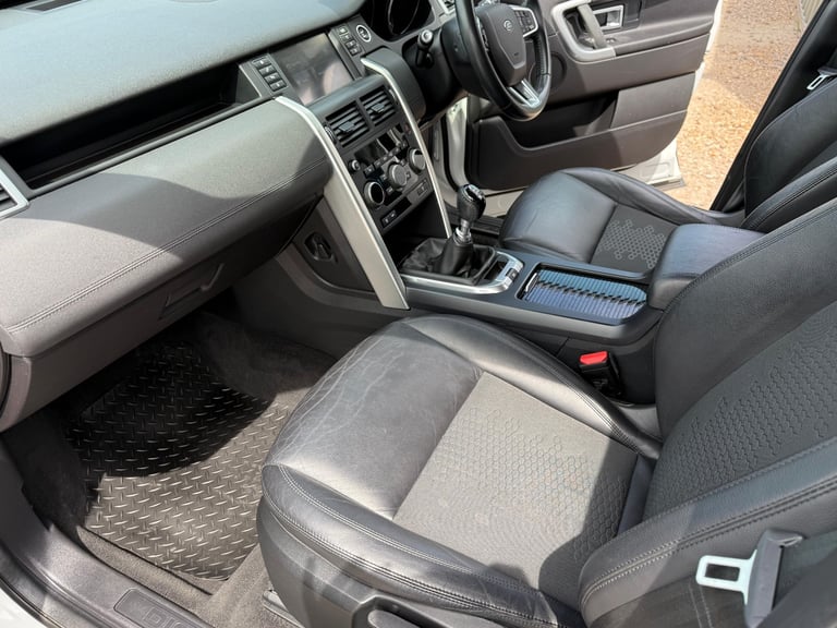 Land Rover, DISCOVERY SPORT, Estate, 2017, Manual, 1999 (cc), 5 doors