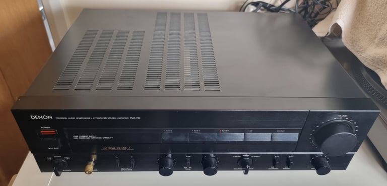 DENON PMA-720 Class A Amplifier Classic 80w per channel.