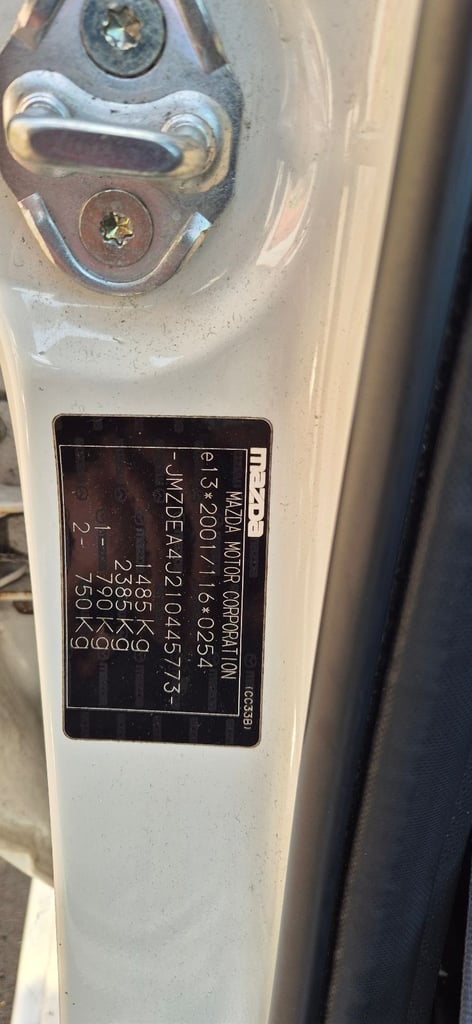 Mazda, 2, Hatchback, 2012, Manual, 1349 (cc), 5 doors