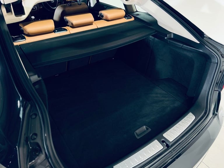 BMW 3 SERIES GRAN TURISMO 2.0 318D LUXURY GT 5 DOOR DIESEL MANUAL BLACK 320D