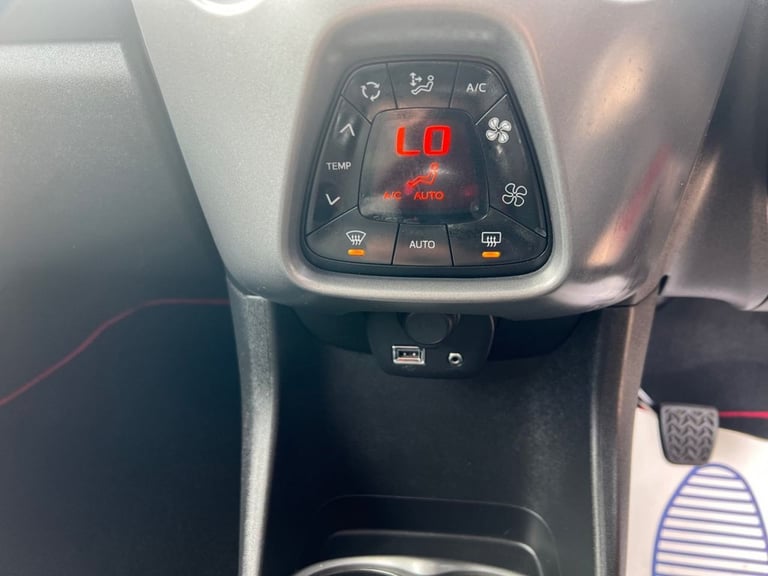 2018 Toyota AYGO 1.0 VVT-i X-Plore 5dr HATCHBACK PETROL Manual