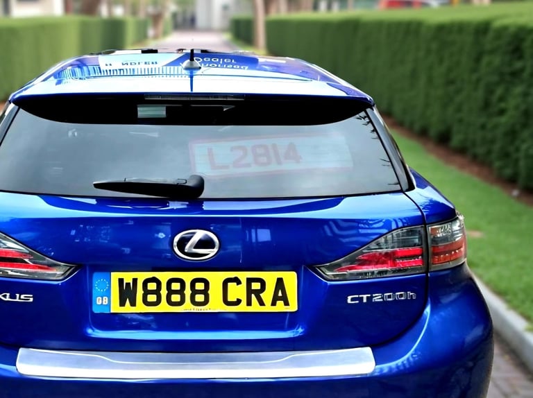 2011 Lexus CT 200h 1.8 AUTO Hybrid SE-I CVT 98500 Miles . CHEAP on Fuel . PX OK HATCHBACK Petrol/...