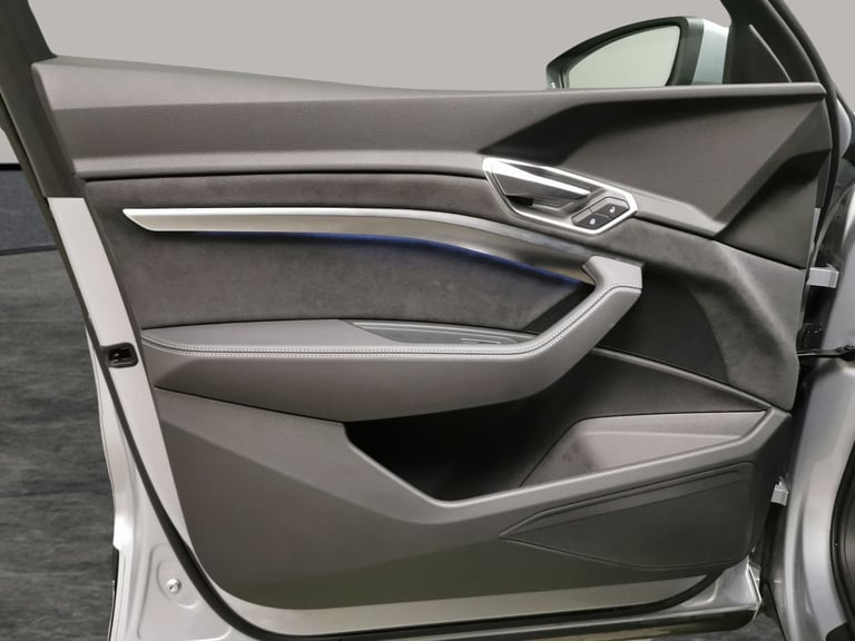 2022 Audi e-tron 55 S line Sportback 5dr Electric Auto quattro 95kWh (11kW Charger) (408 ps) Suv ...