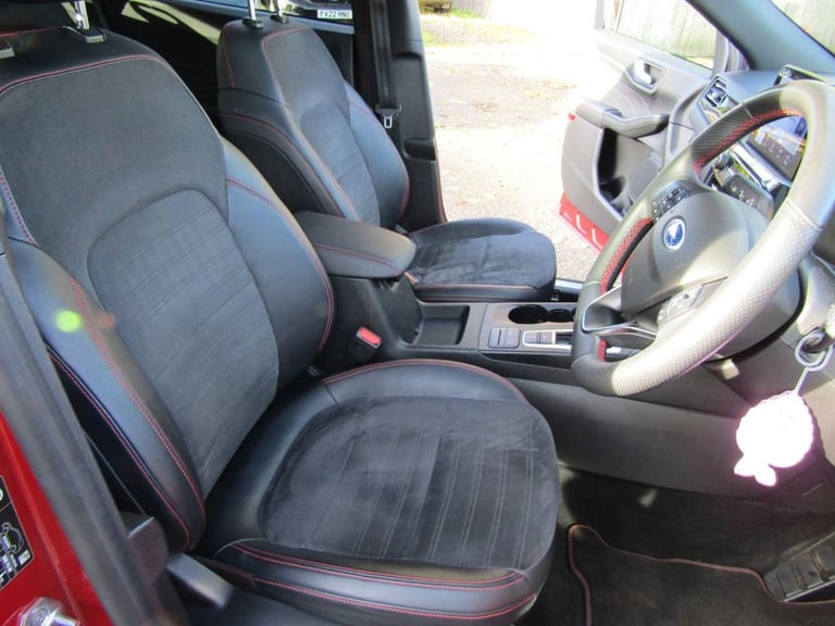 2022 72 FORD KUGA 2.5H DURATEC ST-LINE X EDITION SUV 5DR PETROL HYBRID CVT EURO 