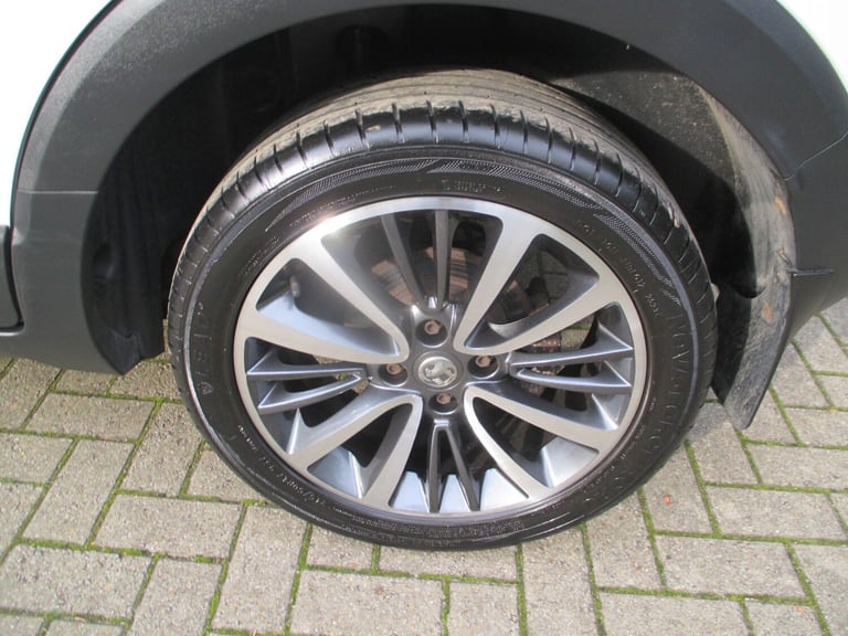 2019 Vauxhall Crossland X 1.2T ecoTec [110] Elite 5dr [6 Speed] [S/S] HATCHBACK PETROL Manual