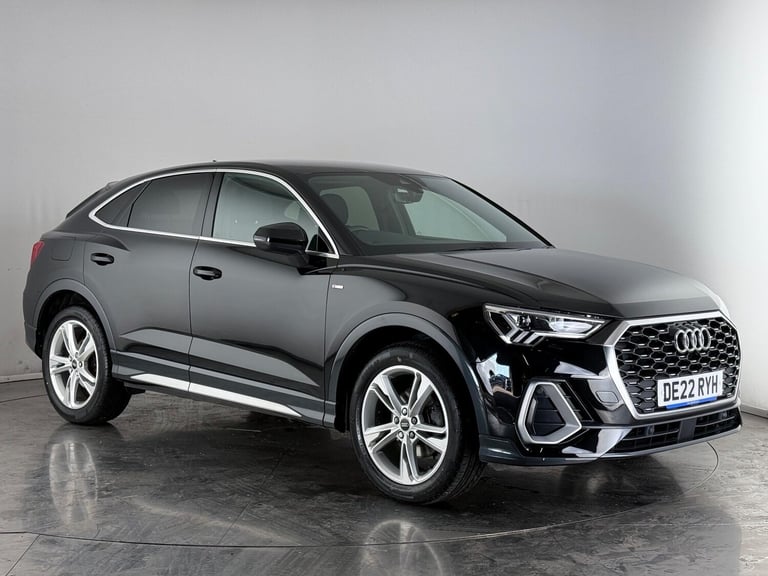 image for  Audi Q3 1.5 TFSI CoD 35 S line Sportback S Tronic Euro 6 (s/s) 5dr Petrol Automatic