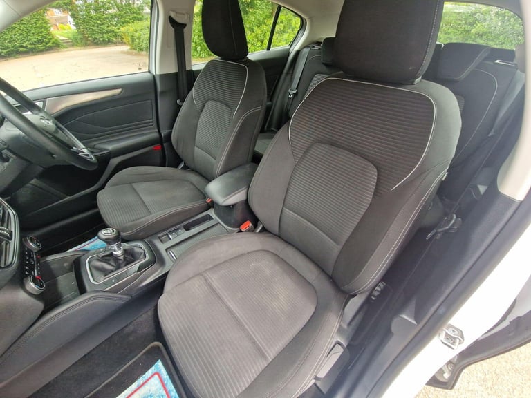 2020 Ford Focus 1.0T EcoBoost Titanium Euro 6 (s/s) 5dr Petrol