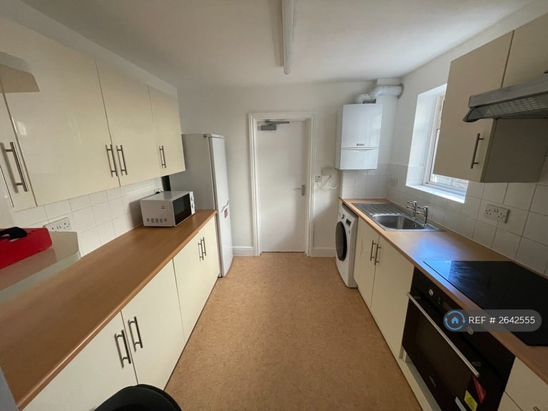 4 bedroom house in Mill Road, Cambridge, CB1 (4 bed) (#2642555)
