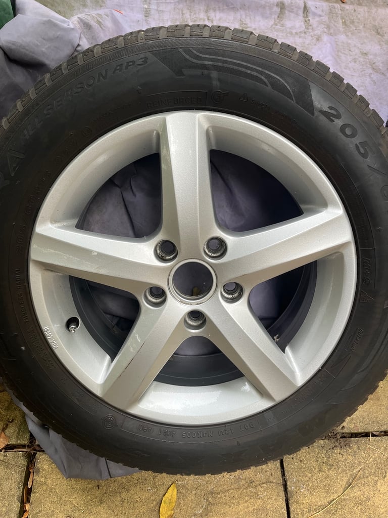 vw caddy 16in alloy  with all season tyres 