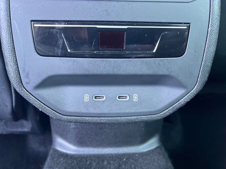  SEAT Leon Estate 1.5 Etsi Mhev Fr Estate 5dr Petrol Hybrid Dsg Euro 6 s/s 150