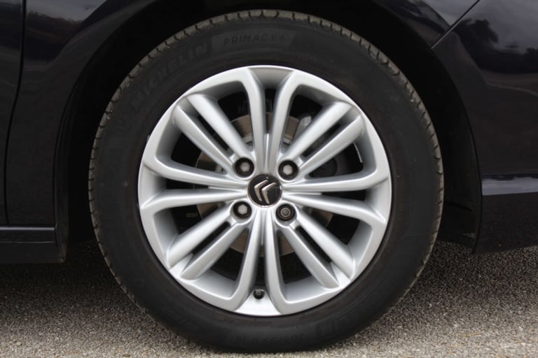 2016 Citroen C4 1.2 C4 Feel PureTech 5dr Hatchback Petrol Manual