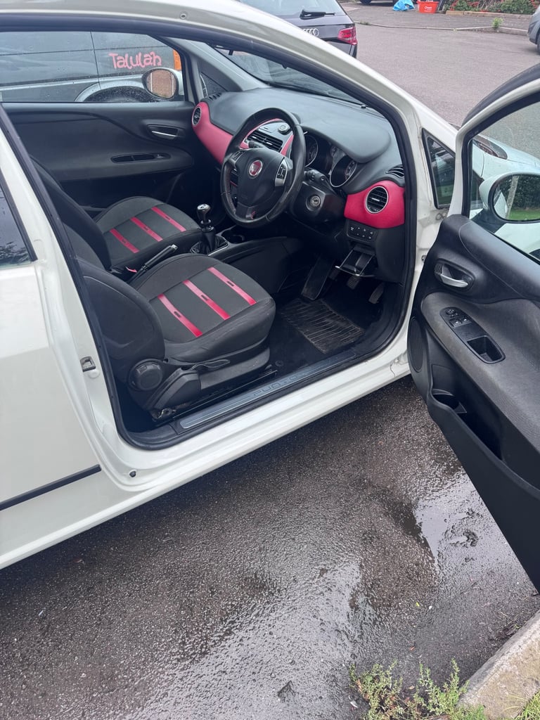 Fiat, PUNTO EVO, Hatchback, 2011, Manual, 1368 (cc),3 doors - Image 11