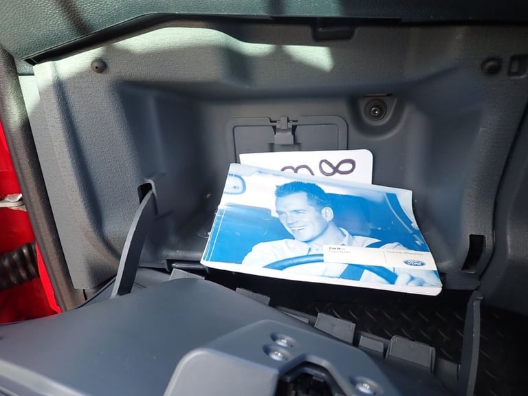 2013 63 FORD KA 1.2 ZETEC HATCHBACK 3DR PETROL MANUAL EURO 5 (S/S) (69 PS)