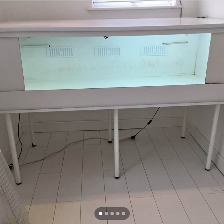 Vivarium for tortoise 