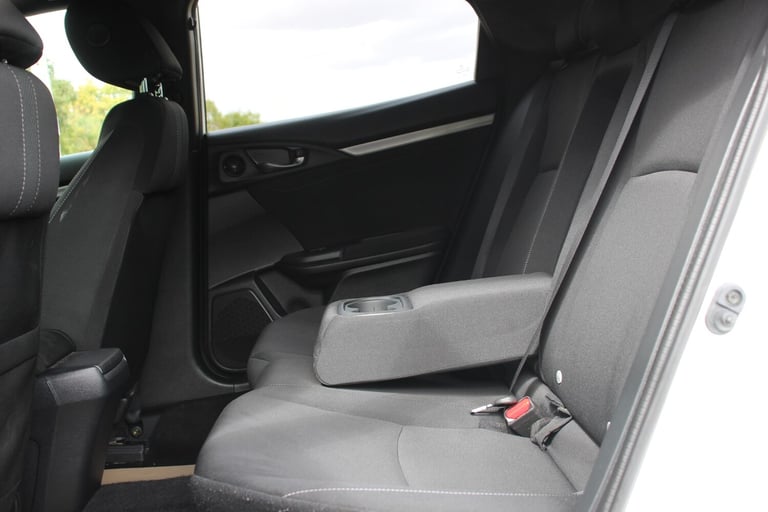 2018 Honda Civic 1.0 VTEC Turbo SR 5dr HATCHBACK Petrol Manual
