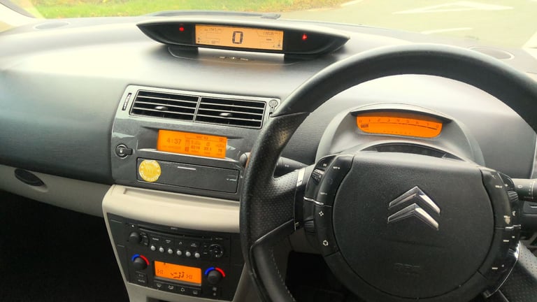 Citroen, C4, Hatchback, 2008, Manual, 1587 (cc), 5 doors