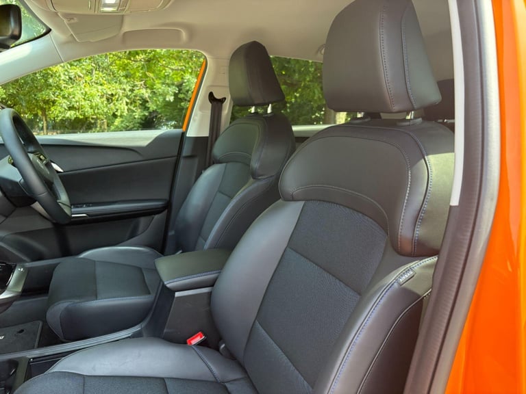 2025 MG MG4 77kWh Trophy Extended Range Auto 5dr HATCHBACK Electric Automatic